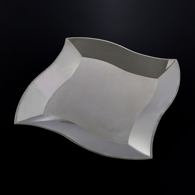 Vilka material är blank metallisk plast oregelbunden platta gjord av?